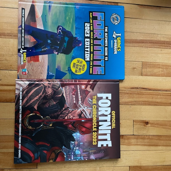 Fortine book bundle! Never used brand new - Picture 4 of 5